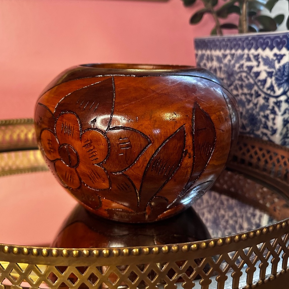 Vintage Hand Turned and Carved Wooden Floral Vase - Picture 3 of 7